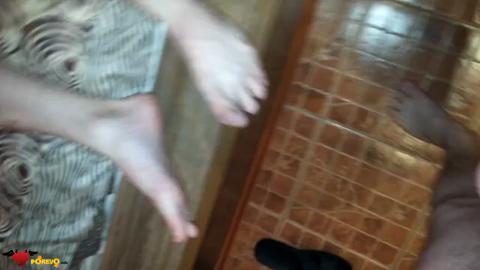 5885